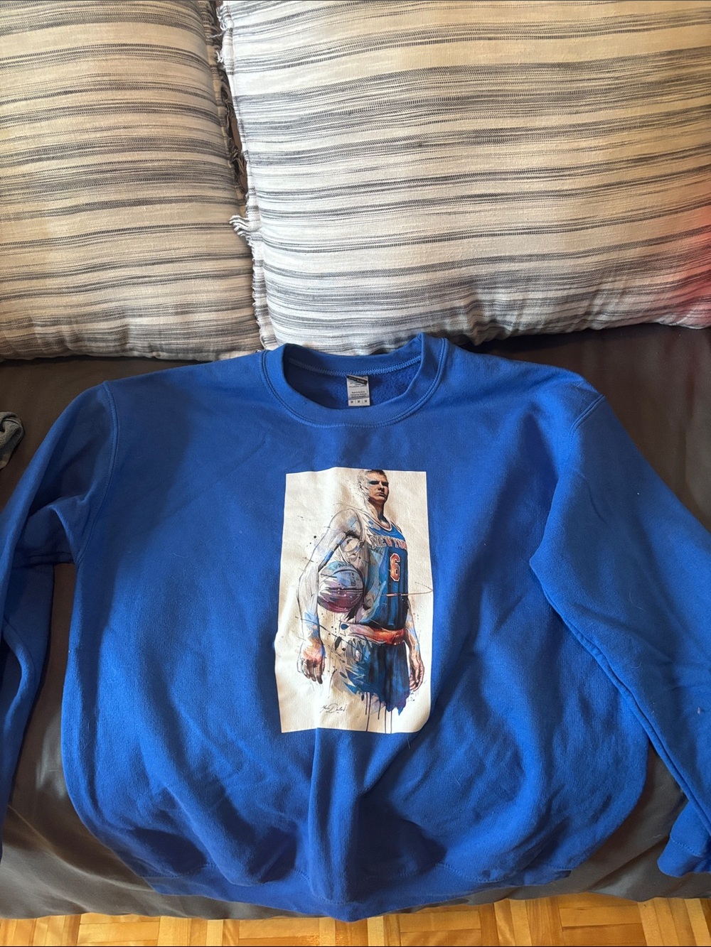 Gildan Men's Blue Crewneck Sweatshirt with Athlete Graphic